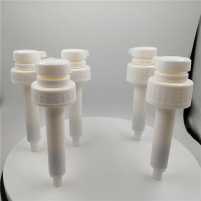Bomba branca da garrafa do xarope da dosagem 8CC da cor 38/410 para Juice Bottle