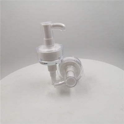 Bomba do distribuidor do champô 1.5cc do cosmético 33/410 com ouro em torno da borda