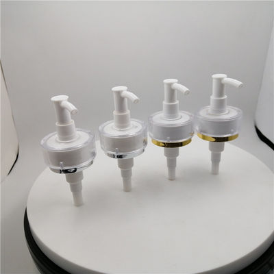 Bomba do distribuidor do champô 1.5cc do cosmético 33/410 com ouro em torno da borda