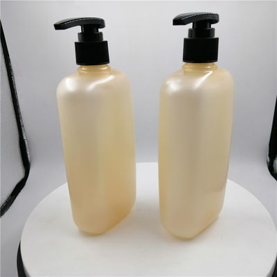 O distribuidor plástico branco da cor 500ml engarrafa com bomba 24/410